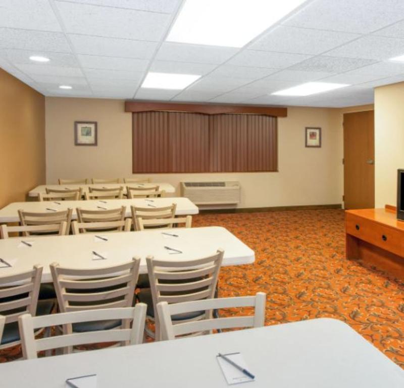 Americinn By Wyndham Greenville Extérieur photo